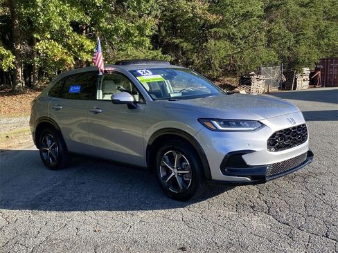 Certified 2024 Honda HR-V EX-L image 6