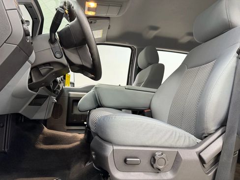 Used 2016 Ford F250 XLT w/ XLT Premium Package image 15