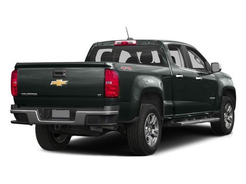 Used 2017 Chevrolet Colorado LT w/ LT Convenience Package image 3