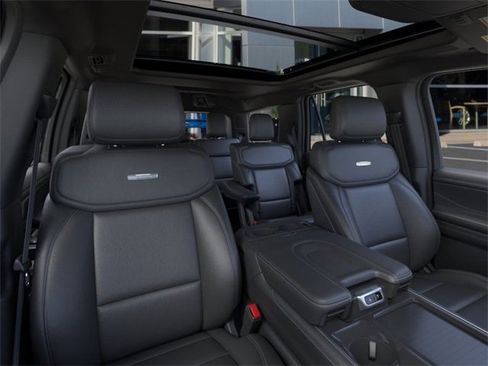 New 2025 Ford Expedition Platinum w/ Stealth Performance Package image 10