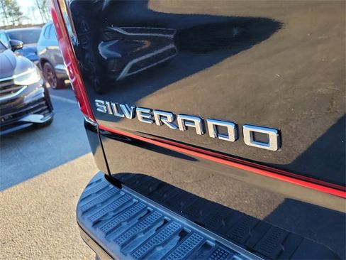 Used 2021 Chevrolet Silverado 1500 Custom image 7