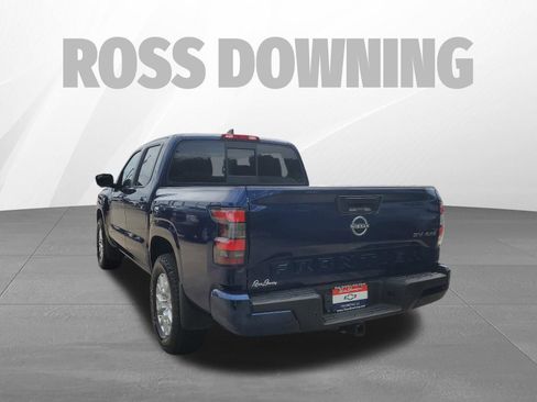 Used 2022 Nissan Frontier SV AWD/4WD image 6