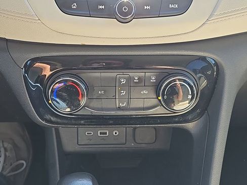 Used 2023 Buick Encore GX Preferred image 23