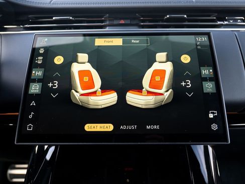 Certified 2025 Land Rover Range Rover Sport Dynamic SE image 34