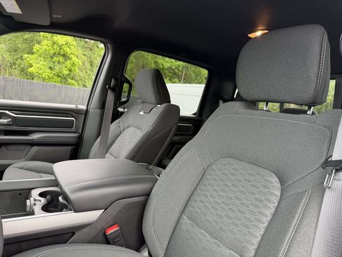 Used 2025 RAM 1500 Big Horn AWD/4WD image 18