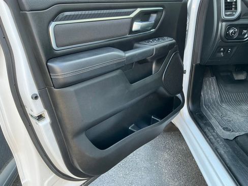 Used 2025 RAM 1500 Big Horn AWD/4WD image 21