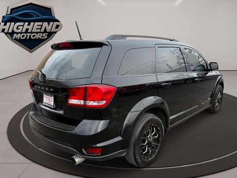 Used 2019 Dodge Journey SE image 7