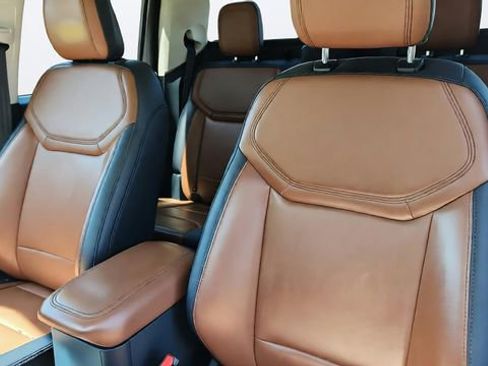 Certified 2023 Ford Maverick Lariat w/ Equipment Group 500A Standard AWD/4WD image 10