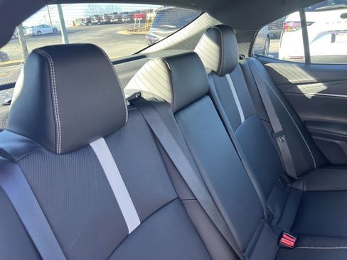 Certified 2025 Toyota Camry SE image 21