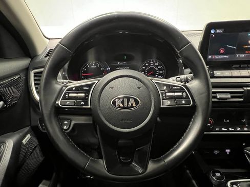Used 2021 Kia Seltos SX w/ SX Sunroof Package AWD/4WD image 24