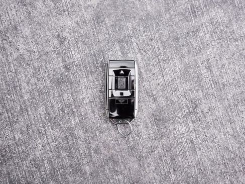 Used 2025 Rolls-Royce Spectre w/ Spectre Launch Package image 75