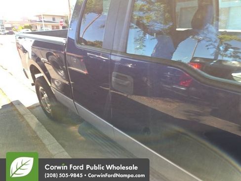 Used 2007 Ford F150 XLT AWD/4WD image 4