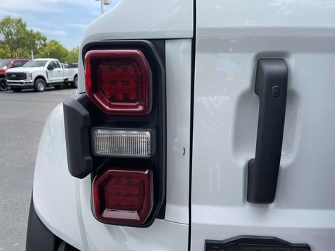 New 2026 Ford Bronco Raptor w/ Interior Carbon Fiber Pack AWD/4WD image 44