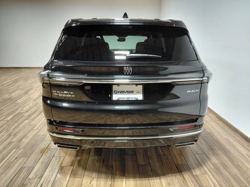 Used 2025 Buick Enclave Avenir w/ Super Cruise Package image 27