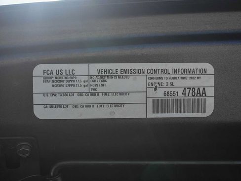 Used 2022 Jeep Wrangler Unlimited Sport AWD/4WD image 28