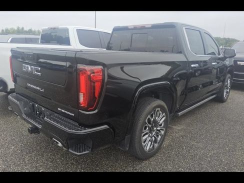 Used 2025 GMC Sierra 1500 Denali Ultimate AWD/4WD image 9