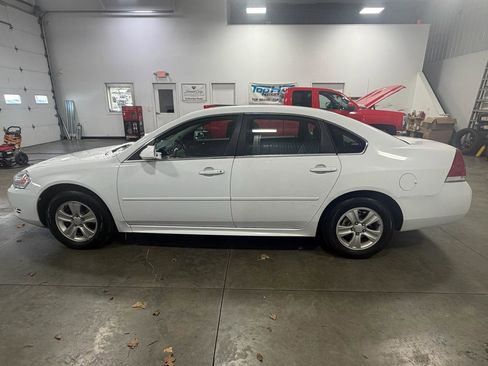 Used 2014 Chevrolet Impala Limited LS image 2