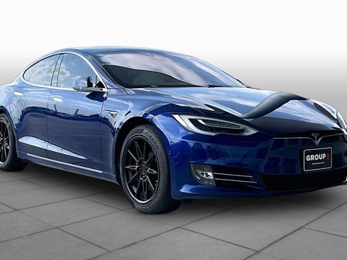 Used 2020 Tesla Model S Performance AWD/4WD image 2