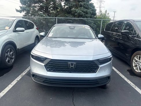 Used 2025 Honda Accord LX image 2