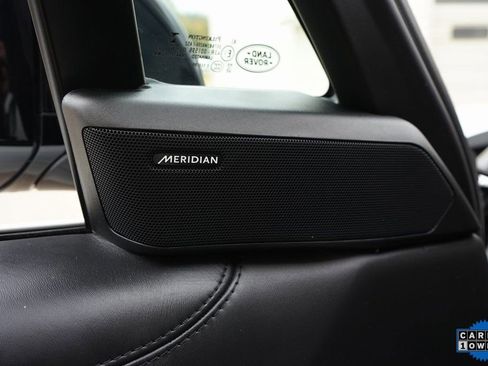 Used 2023 Land Rover Range Rover SE image 10