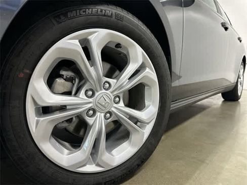Used 2025 Honda Accord LX image 27