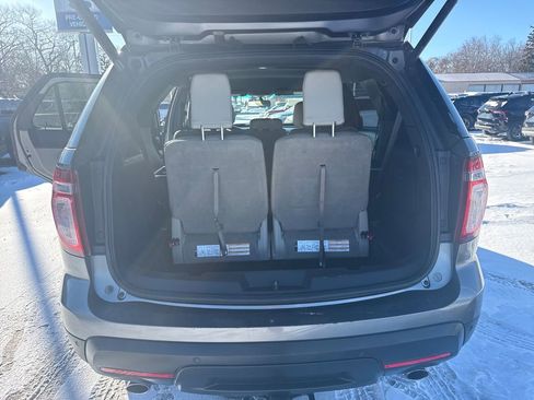 Used 2014 Ford Explorer XLT w/ Equipment Group 202A image 14