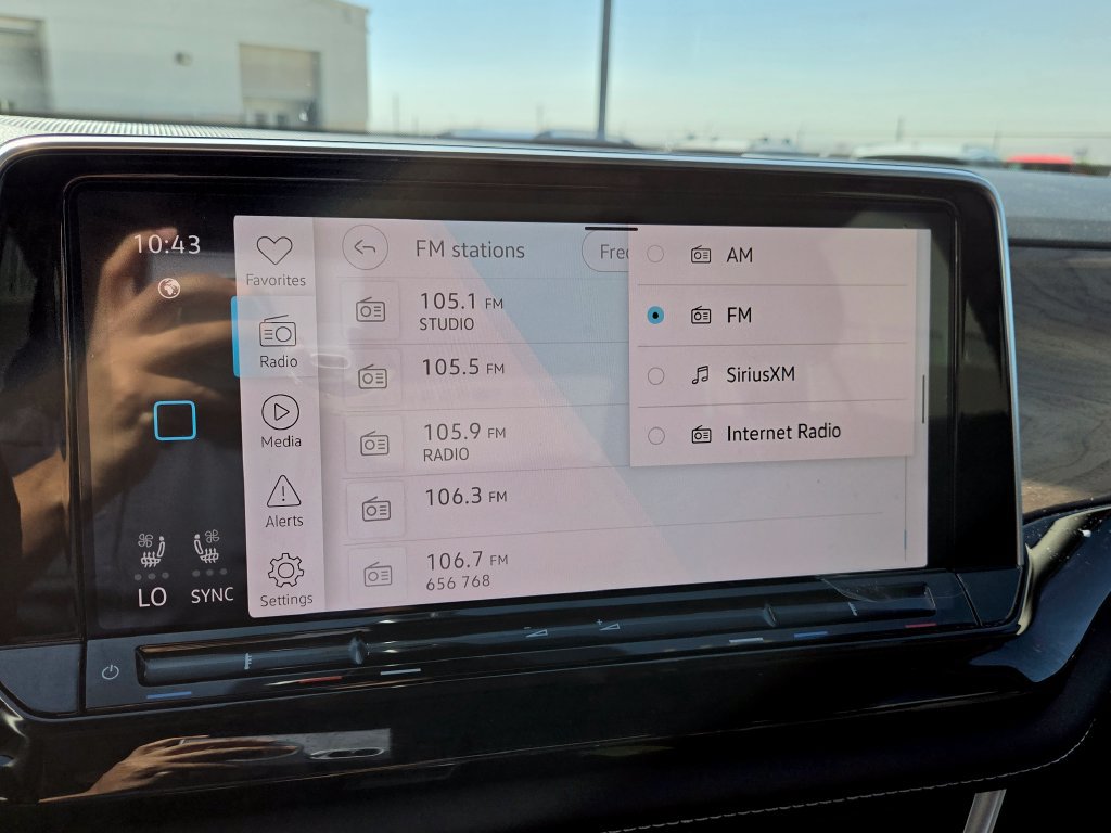 Certified 2026 Volkswagen Atlas SE FWD image 24