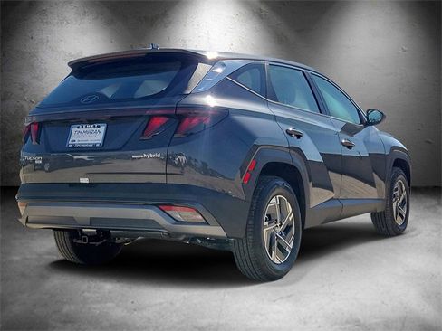 New 2026 Hyundai Tucson Blue SE w/ Tow & Go Package image 3
