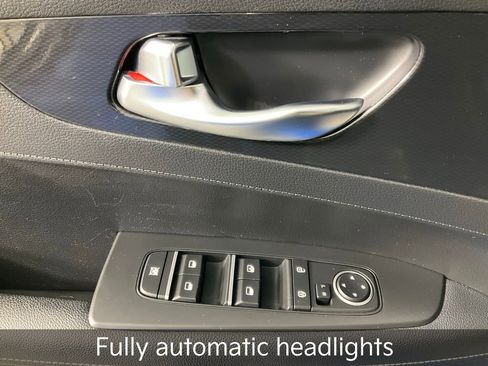 Certified 2023 Kia Forte GT-Line image 18