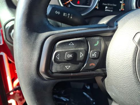 Used 2018 Jeep Wrangler Unlimited Sport S image 8