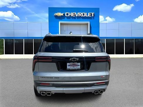 New 2026 Chevrolet Traverse Z71 w/ Enhanced Driving Package AWD/4WD image 4