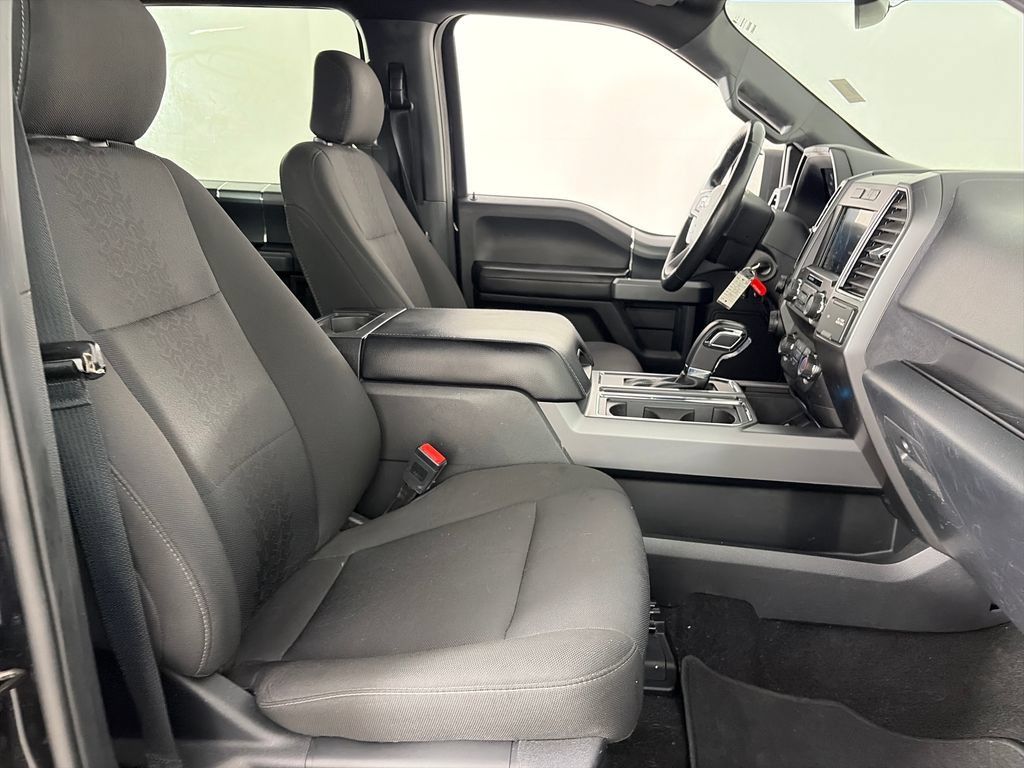 Used 2019 Ford F150 XLT w/ Equipment Group 302A Luxury AWD/4WD image 29