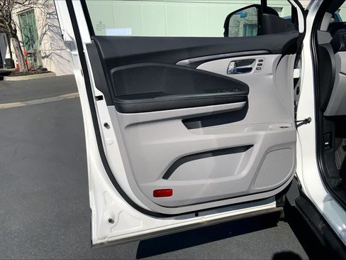 New 2026 Honda Ridgeline RTL image 10