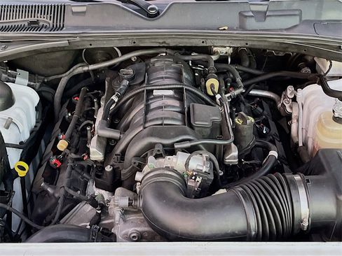 Used 2020 Dodge Challenger R/T image 31