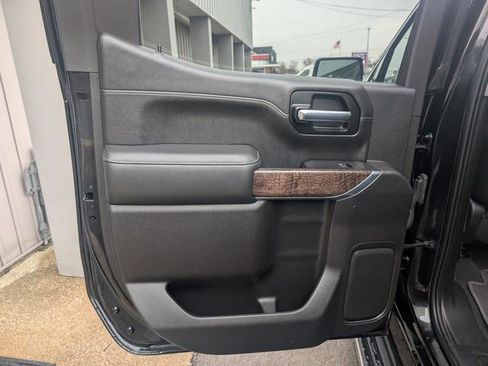 Used 2021 GMC Sierra 1500 Denali w/ Denali Ultimate Package image 16