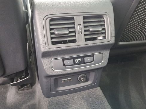 Certified 2024 Audi Q5 2.0T Premium Plus w/ Premium Plus Package image 11