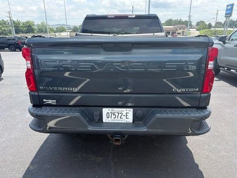 Used 2019 Chevrolet Silverado 1500 Custom w/ Custom Value Package AWD/4WD image 6