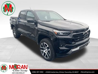 Used 2023 Chevrolet Colorado Z71 w/ Z71 Convenience Package 2