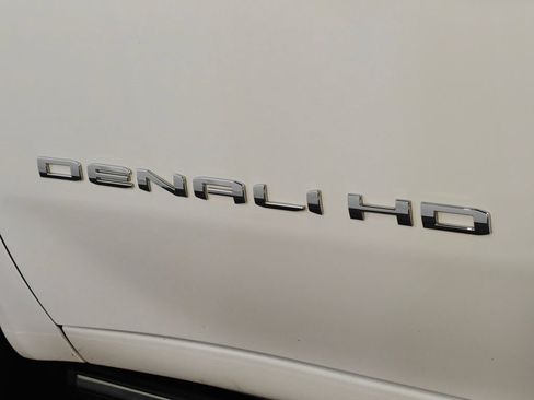 Used 2024 GMC Sierra 2500 Denali w/ Denali Reserve Package AWD/4WD image 72