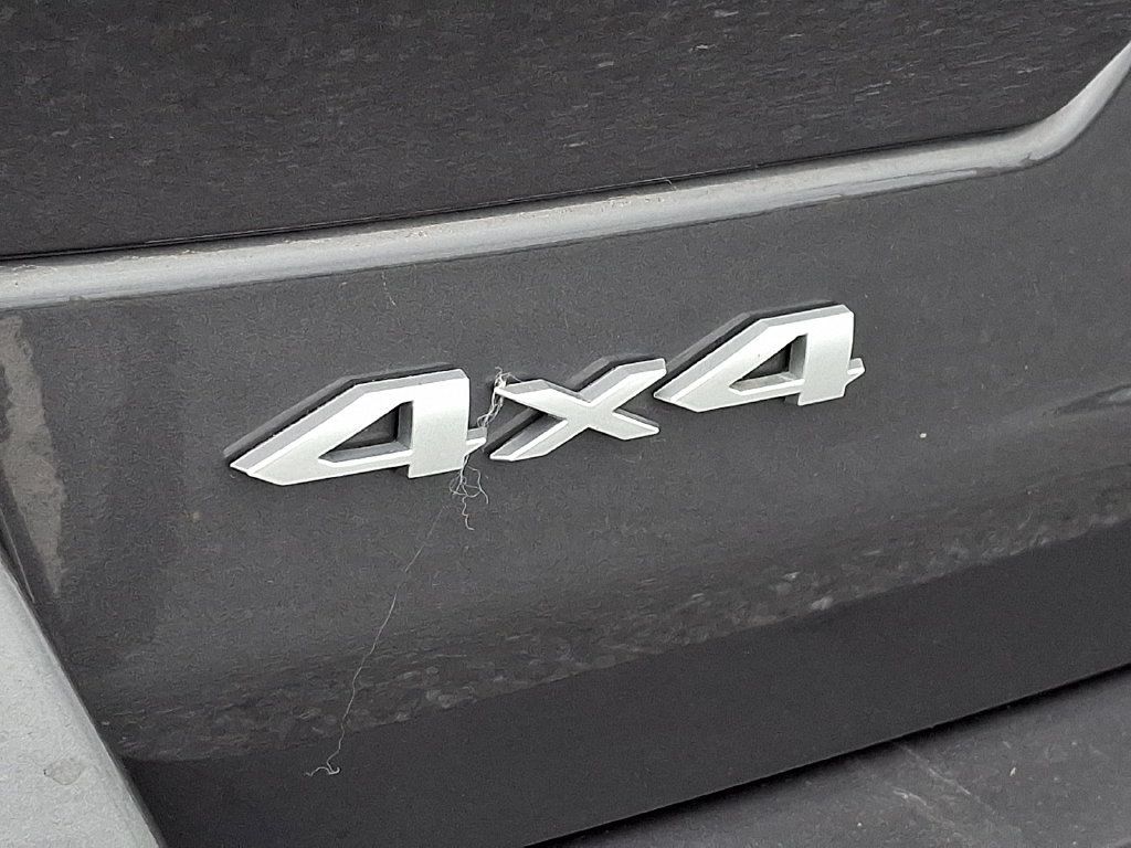 Used 2025 Jeep Grand Cherokee Laredo w/ Luxury Tech Group I AWD/4WD image 34