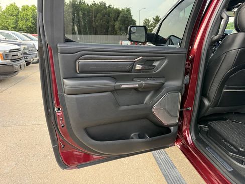 Used 2019 RAM 1500 Limited AWD/4WD image 14