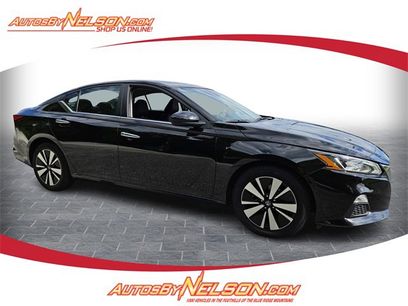 Used 2022 Nissan Altima 2.5 SV
