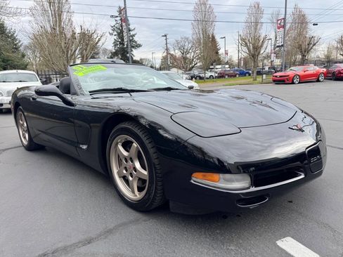Used 2001 Chevrolet Corvette Base 2dr Convertible w/ Preferred Equipment Group2 image 8