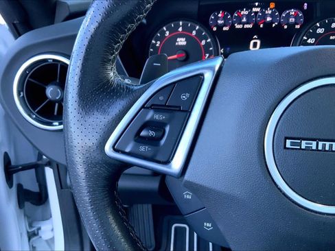 Used 2021 Chevrolet Camaro LT w/ RS Package image 21
