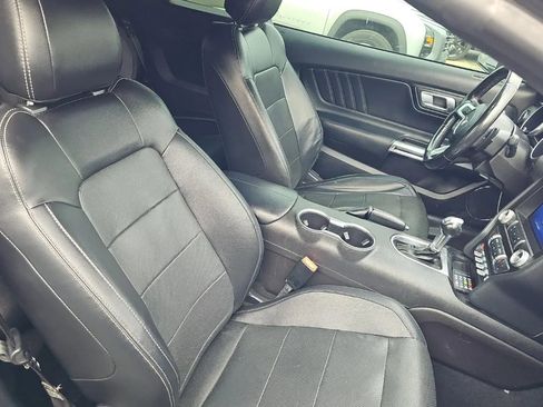 Used 2019 Ford Mustang Premium RWD image 48