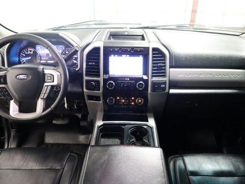 Used 2019 Ford F350 Lariat w/ Lariat Value Package AWD/4WD image 7