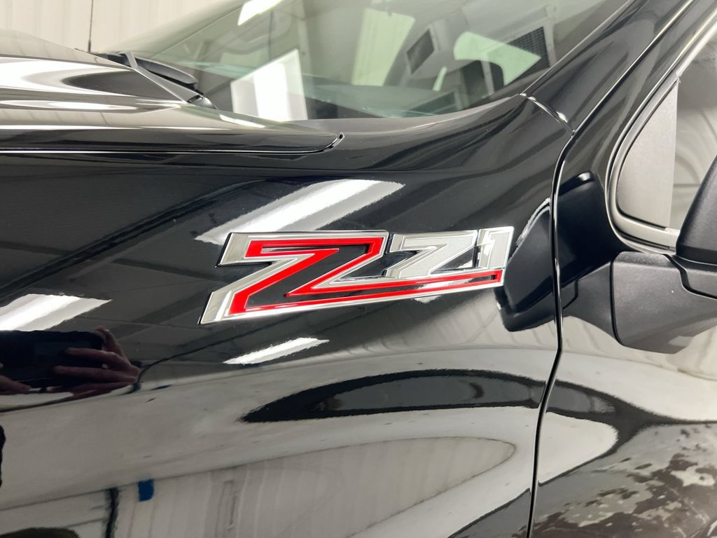 Used 2019 Chevrolet Silverado 1500 RST AWD/4WD image 25