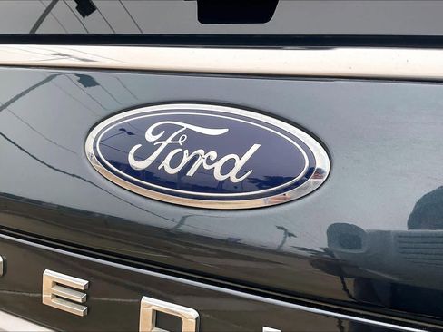 Used 2022 Ford Expedition Max XLT image 27