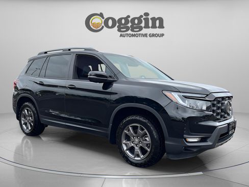 Certified 2024 Honda Passport TrailSport image 7