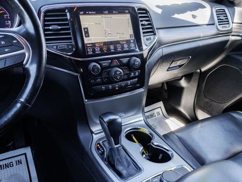 Used 2021 Jeep Grand Cherokee Limited AWD/4WD image 19